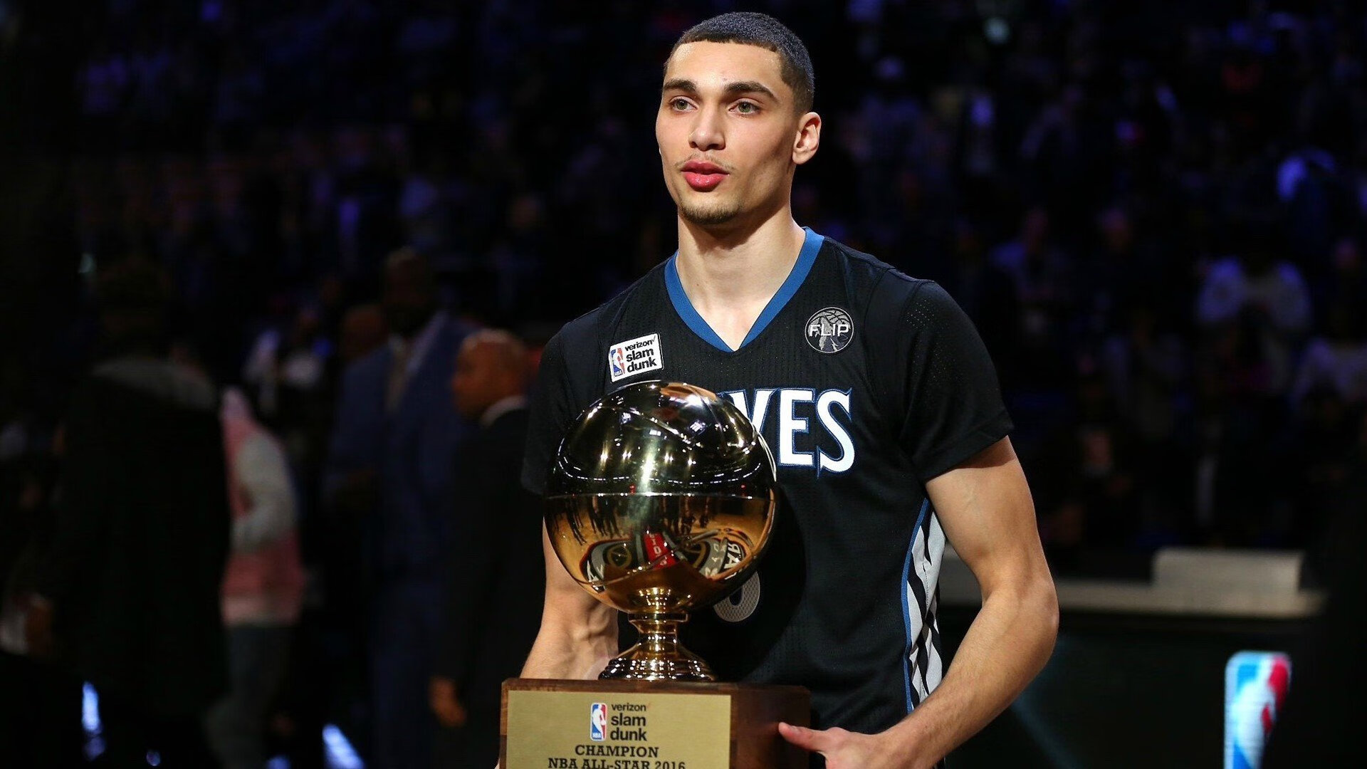 mk体育登录-万众瞩目的“逆转盛宴”—NBA经典战役!